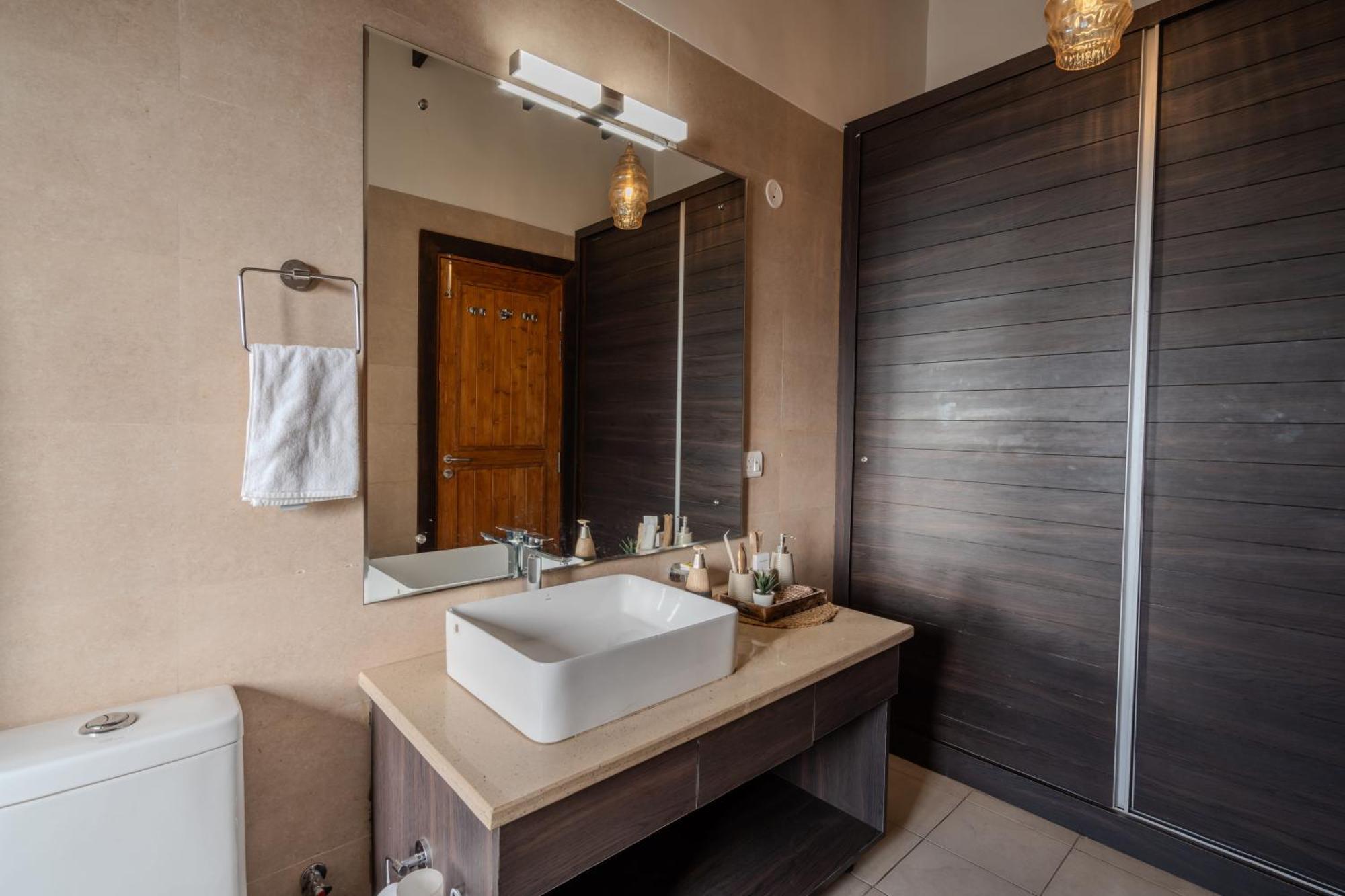 Saffronstays Timber Crest Ντεχραντούν Εξωτερικό φωτογραφία